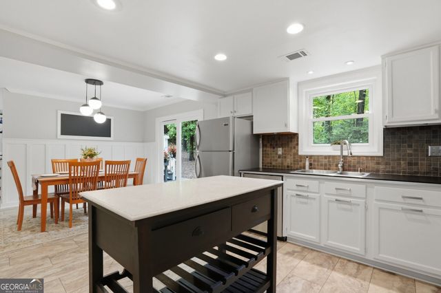 2198 Carlyle Drive, Marietta, GA 30062