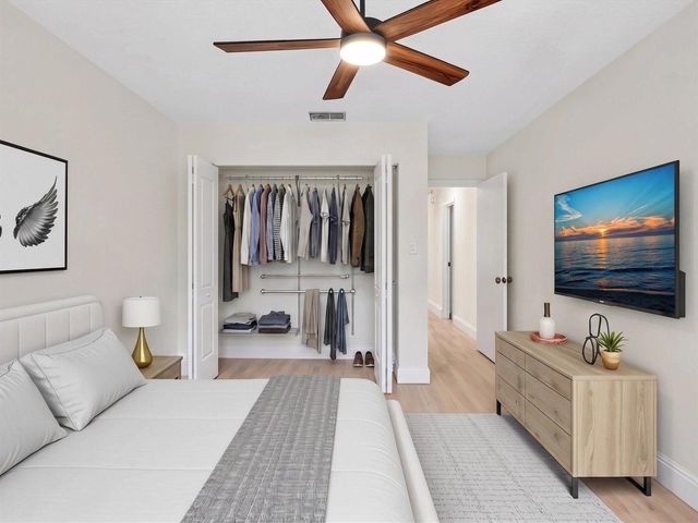 9001 W Sunrise Boulevard, Plantation, FL 33322