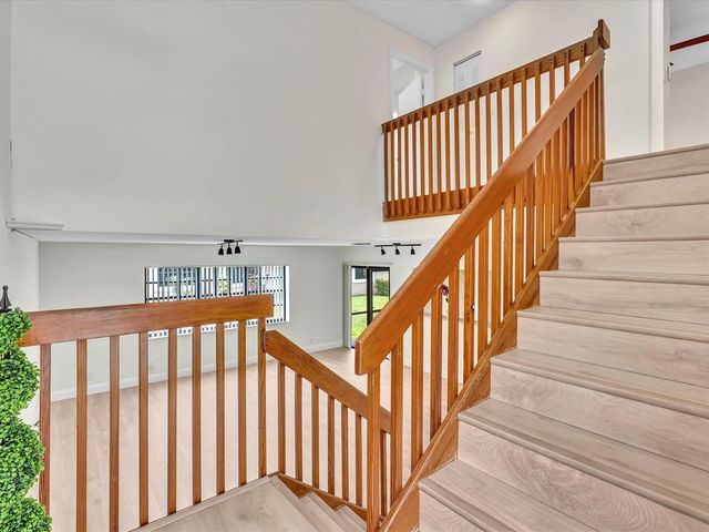 9001 W Sunrise Boulevard, Plantation, FL 33322