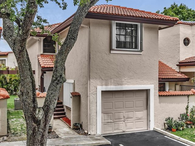 9001 W Sunrise Boulevard, Plantation, FL 33322