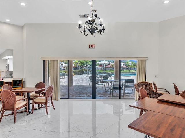 9001 W Sunrise Boulevard, Plantation, FL 33322
