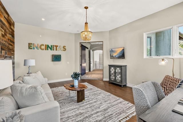 3472 Calle Margarita, Encinitas, CA 92024