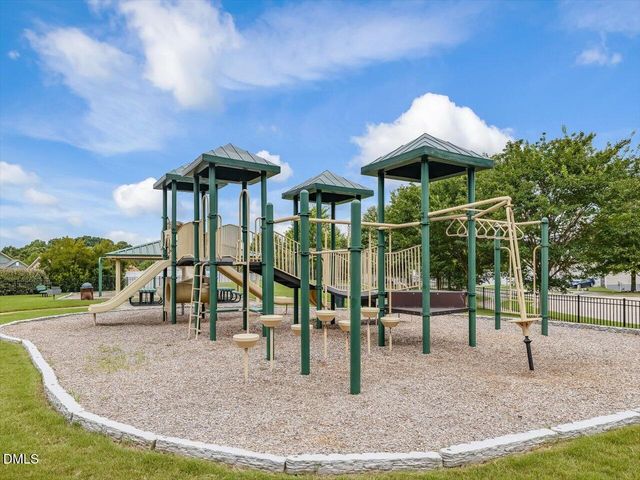 508 Ferry Court, Wake Forest, NC 27587