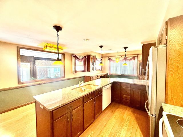 2831 HASTINGS Road, Erie, PA 16506