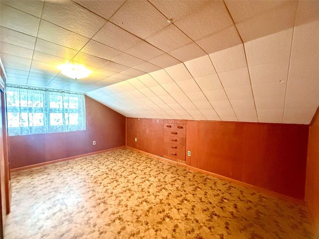 2831 HASTINGS Road, Erie, PA 16506