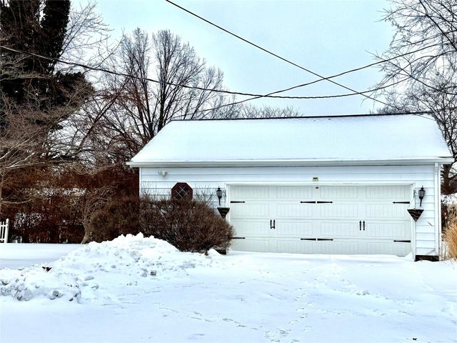 2831 HASTINGS Road, Erie, PA 16506