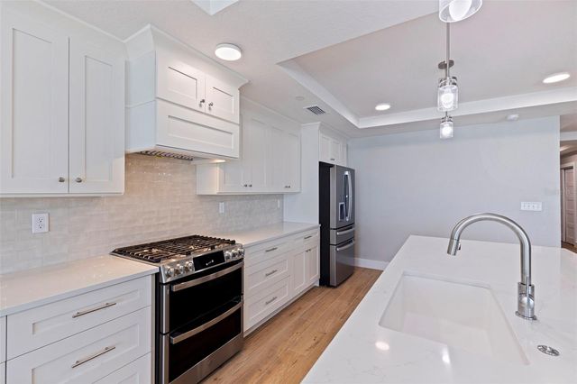 14048 GULF BOULEVARD 302, Madeira Beach, FL 33708