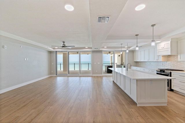 14048 GULF BOULEVARD 302, Madeira Beach, FL 33708