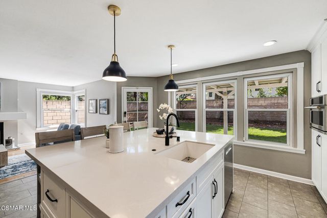 12202 Willow Hill Drive, Moorpark, CA 93021