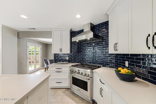 12202 Willow Hill Drive, Moorpark, CA 93021