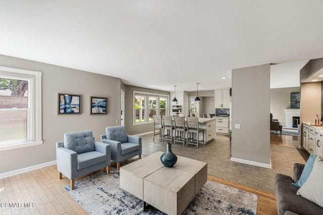 12202 Willow Hill Drive, Moorpark, CA 93021