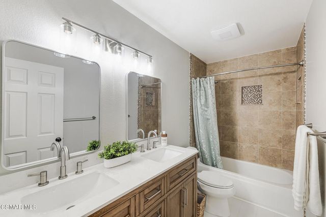 12202 Willow Hill Drive, Moorpark, CA 93021