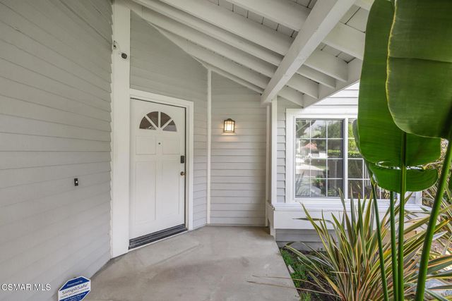 12202 Willow Hill Drive, Moorpark, CA 93021