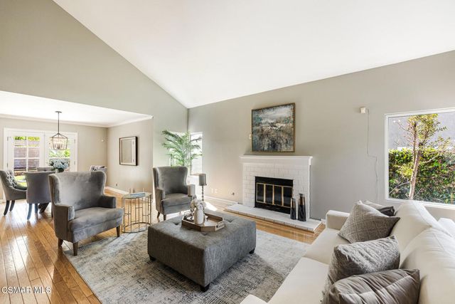 12202 Willow Hill Drive, Moorpark, CA 93021