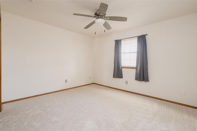 409 Albany Drive, Edmond, OK 73003