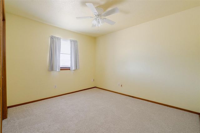 409 Albany Drive, Edmond, OK 73003