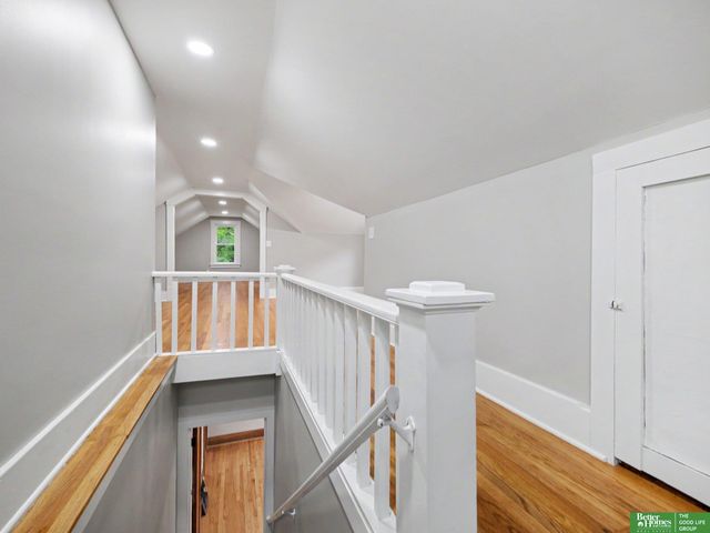 3220 S 3 Street, Omaha, NE 68108