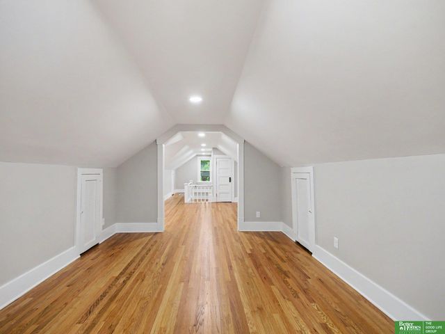 3220 S 3 Street, Omaha, NE 68108
