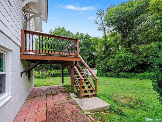 3220 S 3 Street, Omaha, NE 68108