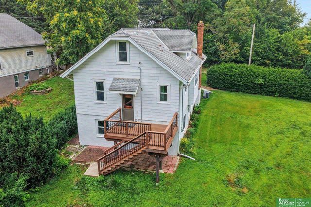 3220 S 3 Street, Omaha, NE 68108