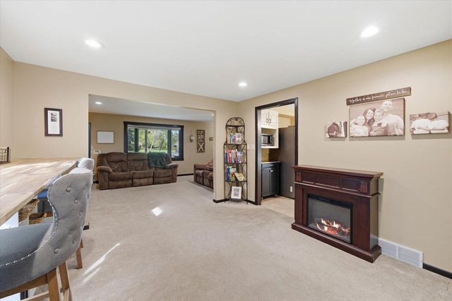 W1479 Meadow View COURT, Oostburg, WI 53070