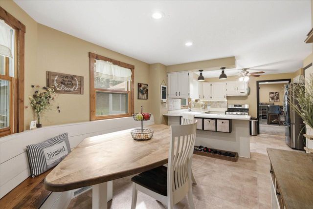 W1479 Meadow View COURT, Oostburg, WI 53070