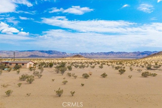 68840 Mesa Drive, Twentynine Palms, CA 92277