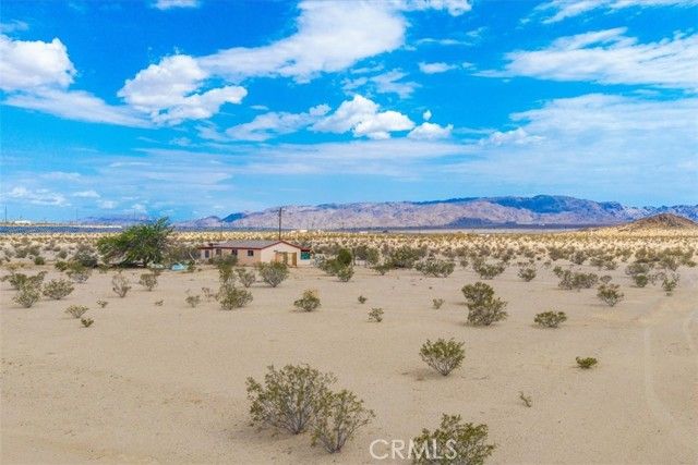 68840 Mesa Drive, Twentynine Palms, CA 92277