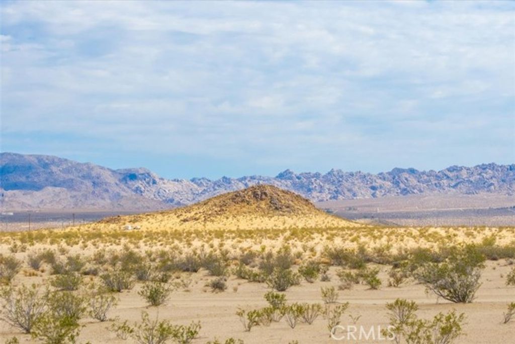 68840 Mesa Drive, Twentynine Palms, CA 92277