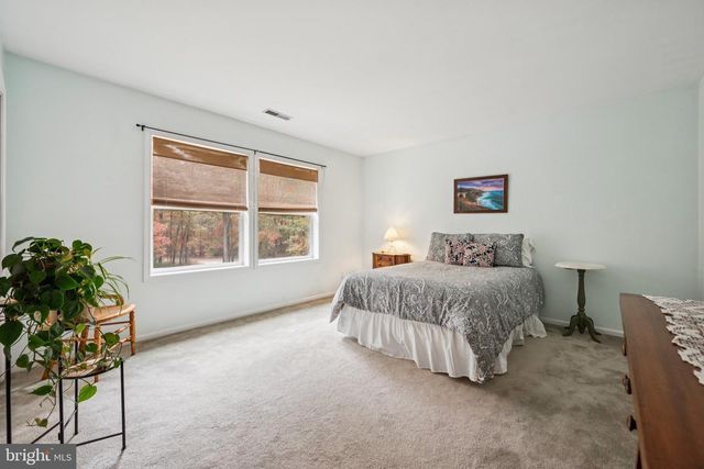 5630 OSLO AVE, Mays Landing, NJ 08330