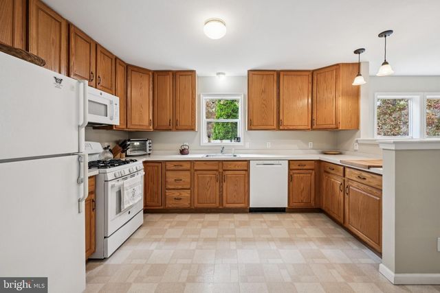 5630 OSLO AVE, Mays Landing, NJ 08330