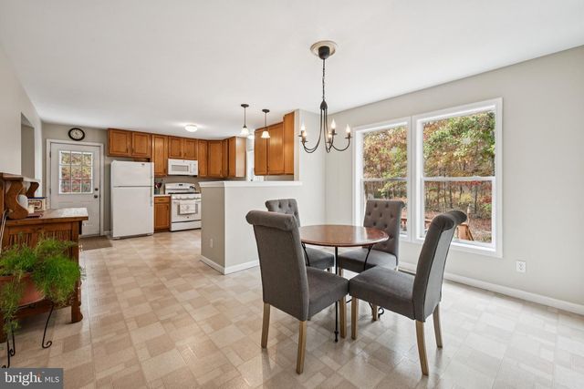 5630 OSLO AVE, Mays Landing, NJ 08330