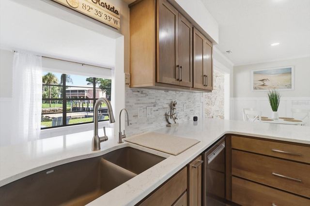 11291 W CORAL CT, Crystal River, FL 34429