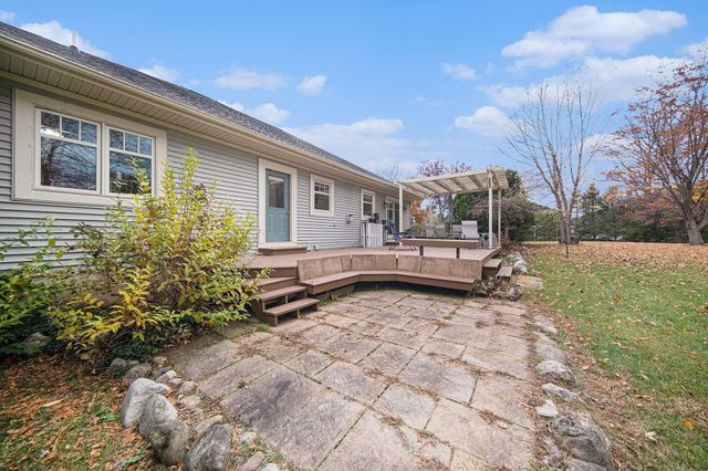 132 Remington Drive, Spring Arbor, MI 49283