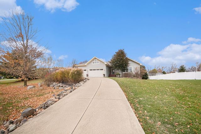 132 Remington Drive, Spring Arbor, MI 49283