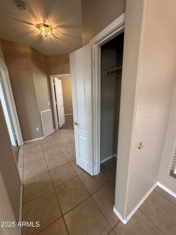 6460 S SPRINGS Place, Chandler, AZ 85249