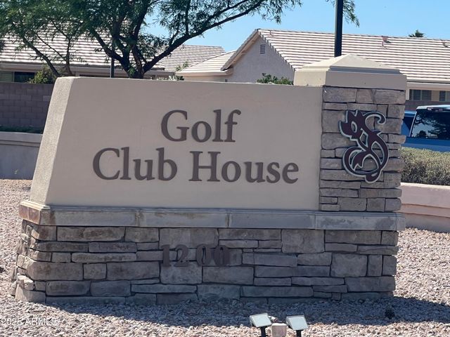 6460 S SPRINGS Place, Chandler, AZ 85249