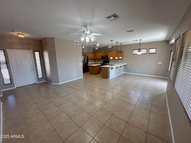 6460 S SPRINGS Place, Chandler, AZ 85249