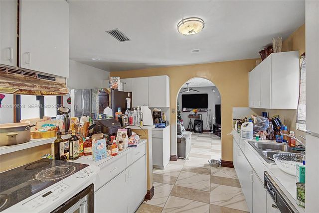 3281 NW 212th Street, Miami Gardens, FL 33056