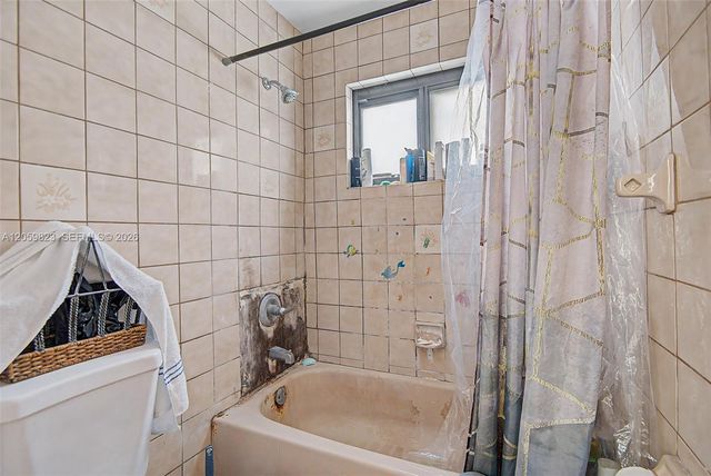 3281 NW 212th Street, Miami Gardens, FL 33056