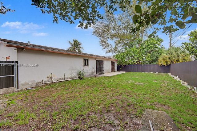 3281 NW 212th Street, Miami Gardens, FL 33056