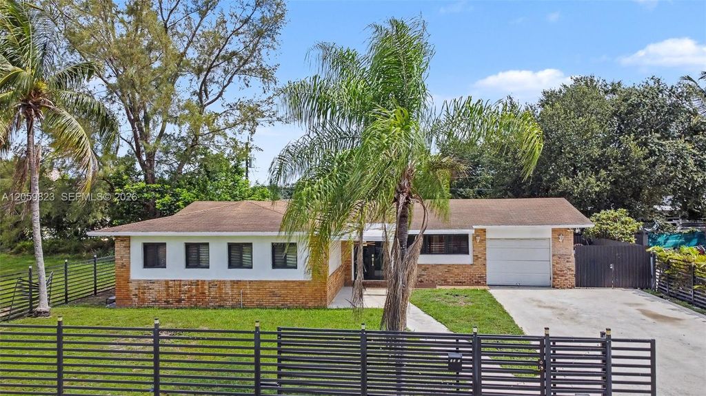 3281 NW 212th Street, Miami Gardens, FL 33056