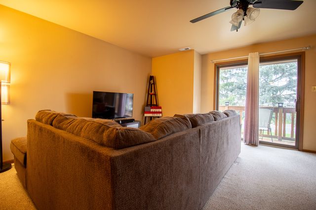 9532 Keilman Street 2N, St. John, IN 46373