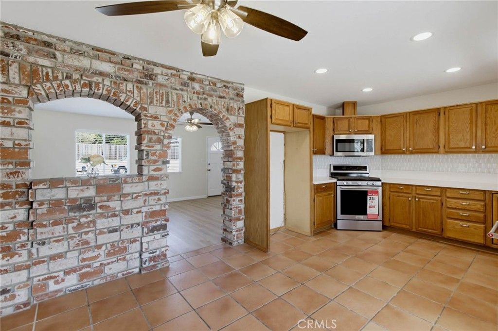 2816 Louise Street, Oceanside, CA 92056 — photo 2