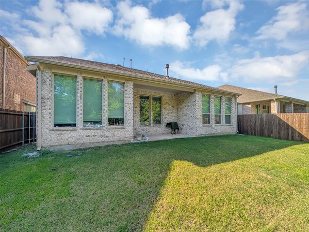 8005 Lindheimer Lane, Mckinney, TX 75071