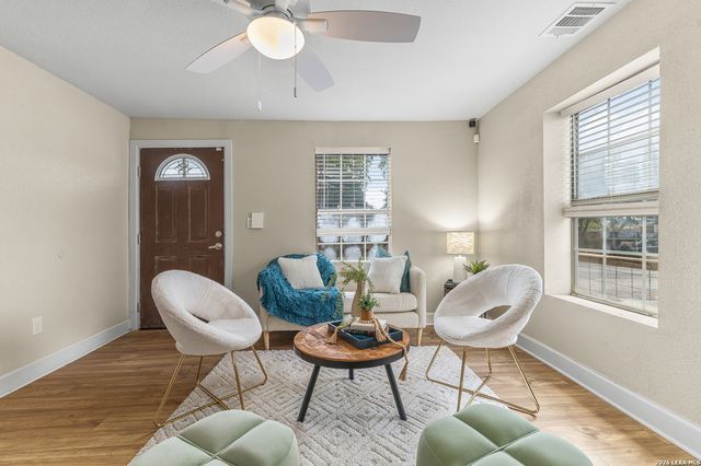 315 Saint James, San Antonio, TX 78202