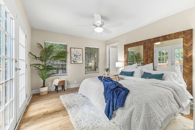 315 Saint James, San Antonio, TX 78202