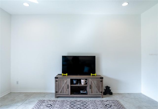 37860 BEACON BRICK DRIVE, Zephyrhills, FL 33540