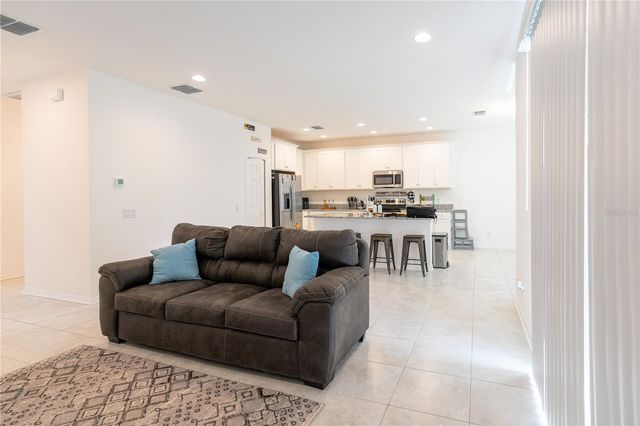 37860 BEACON BRICK DRIVE, Zephyrhills, FL 33540