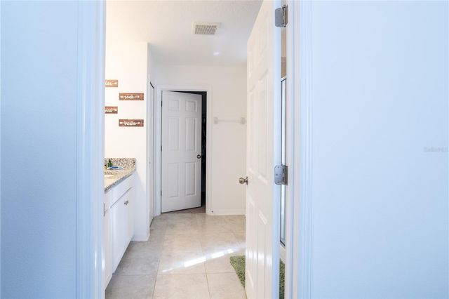 37860 BEACON BRICK DRIVE, Zephyrhills, FL 33540